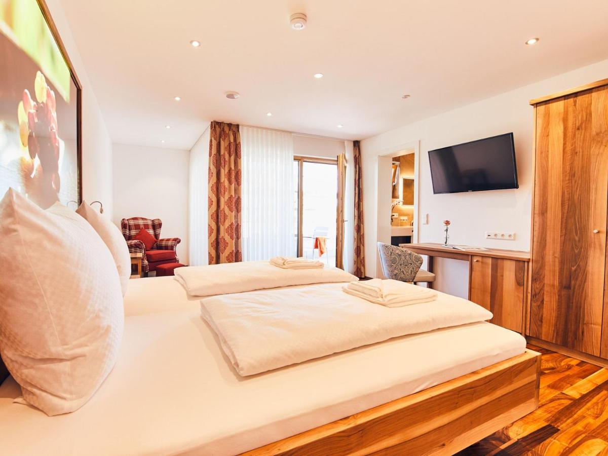Hotel Hornstein - Weingut, Vinothek & Gastronomie Nonnenhorn Eksteriør billede