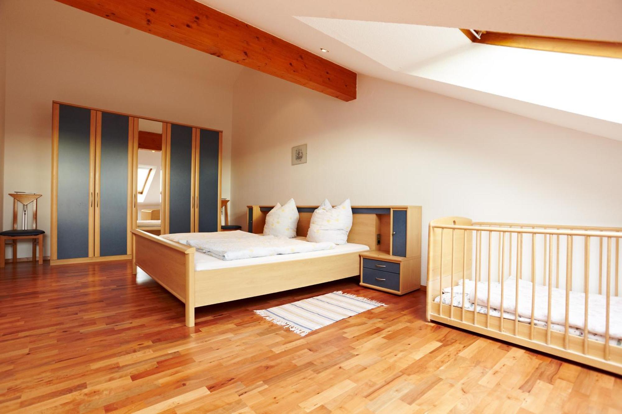 Hotel Hornstein - Weingut, Vinothek & Gastronomie Nonnenhorn Eksteriør billede